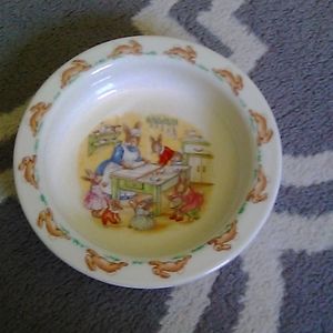 Bunnykins Rabbit Dish